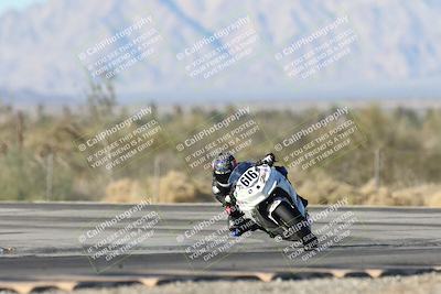 media/Dec-06-2025-CVMA (Sat) [[4a896cc04c]]/Race 9-500-400-350 Supersport/